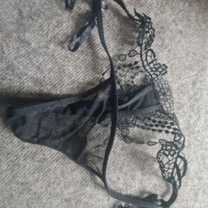 Använda porriga trosor som jag onanerat i.