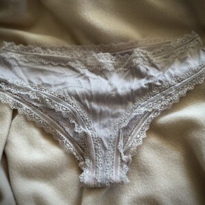 Söta välanvända trosor 