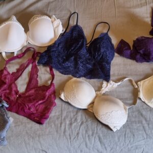 Svettiga bh:ar och andra plagg ;*