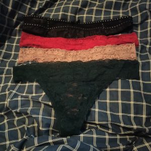 Använda trosor  våta och underbara