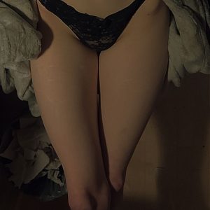 Svarta - spets string, Som har varit med om mycket...