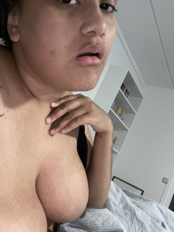 Lättklädda bilder