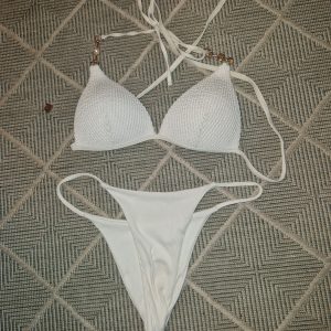 Bikinis 