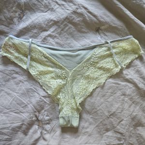 Limegröna spetstrosor