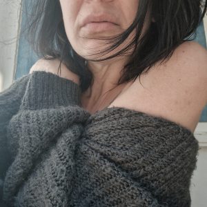 Allt på telefon : 300kr