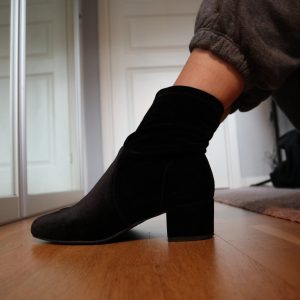 Ankelstövlar använd i 3år