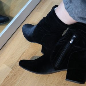 Ankelstövlar använd i 3år