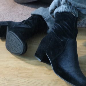 Ankelstövlar använd i 3år