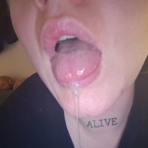 Onanera inför mig. Duktig kille