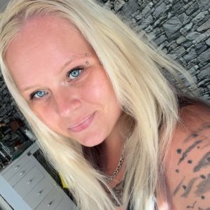 5 lättklädda bilder