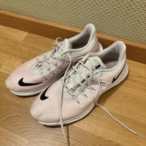 Välanvända sneakers