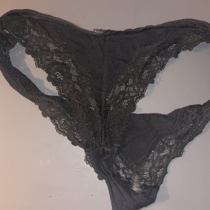 Helgens trosor till salu