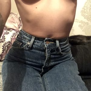 Spelar in live video på k efter önskemål