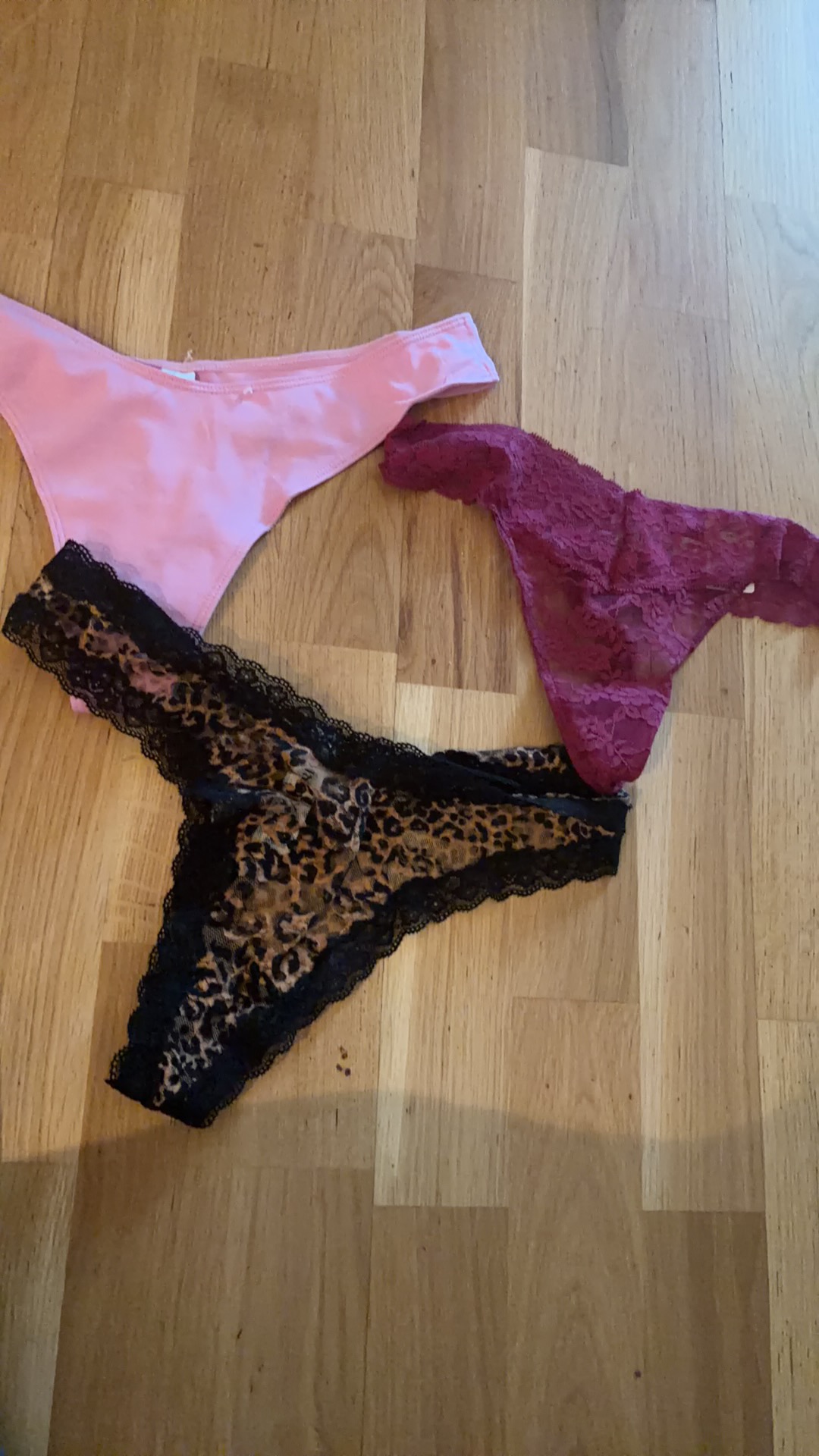 CAM videos trosor ”har ny kik sandragbg93. Alltså punkt i slutet istället